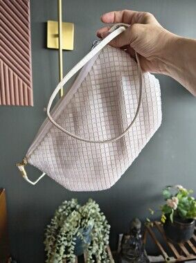 Vintage 80s White Metal Mesh Crossbody Bag Evening Shoulder Purse